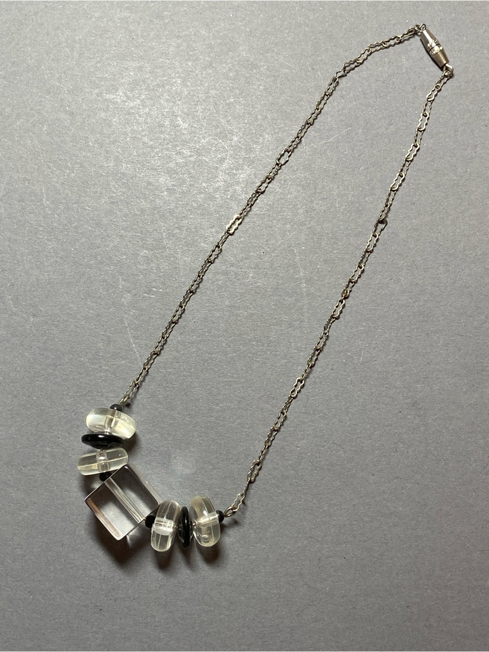 Vintage small 11”’lucite necklace